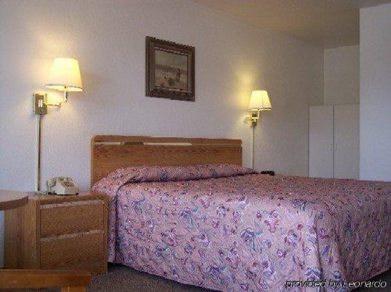 Town House Motel